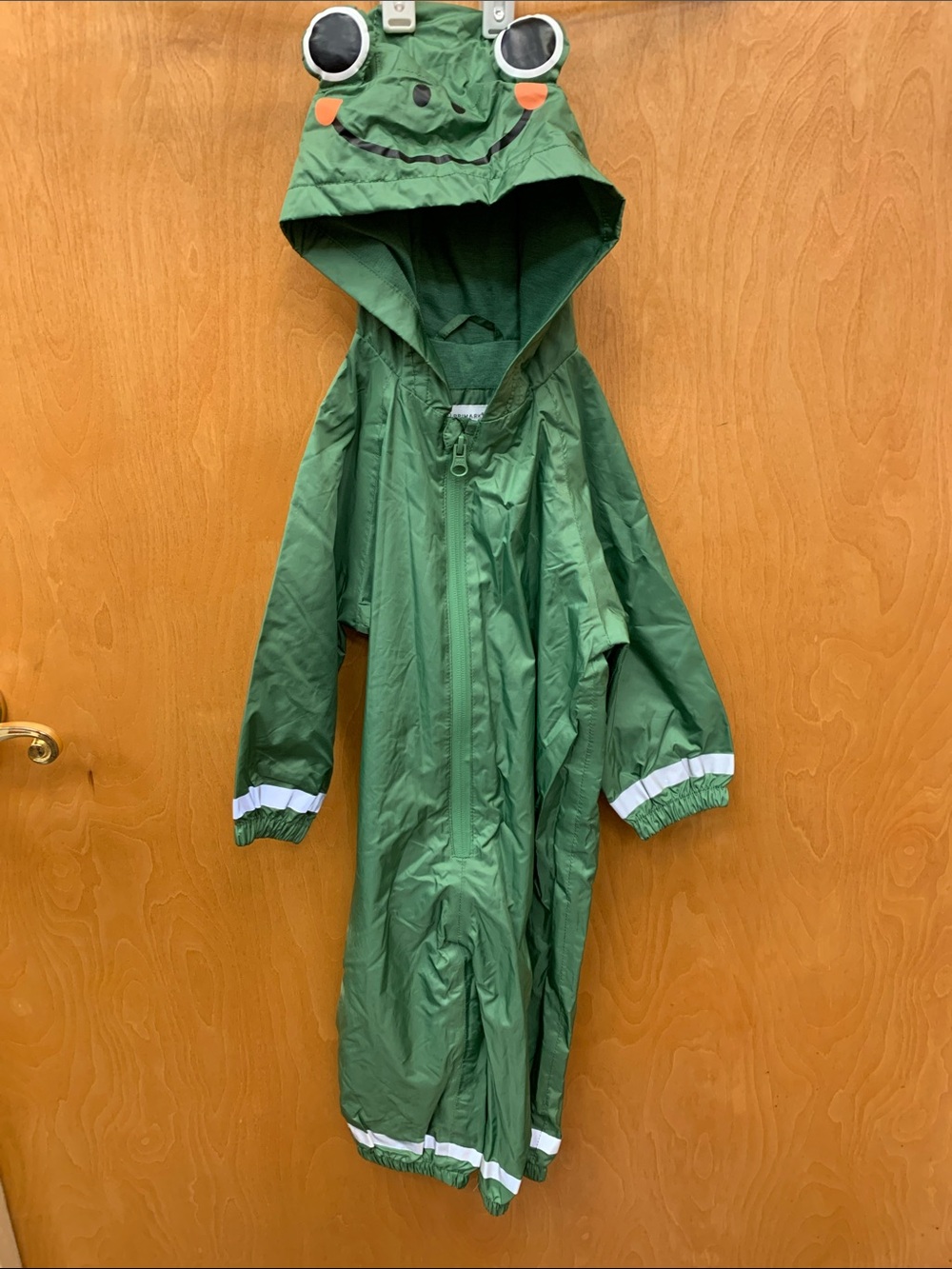 Kids Green Frog Hooded Rainsuit with Reflective Stripes